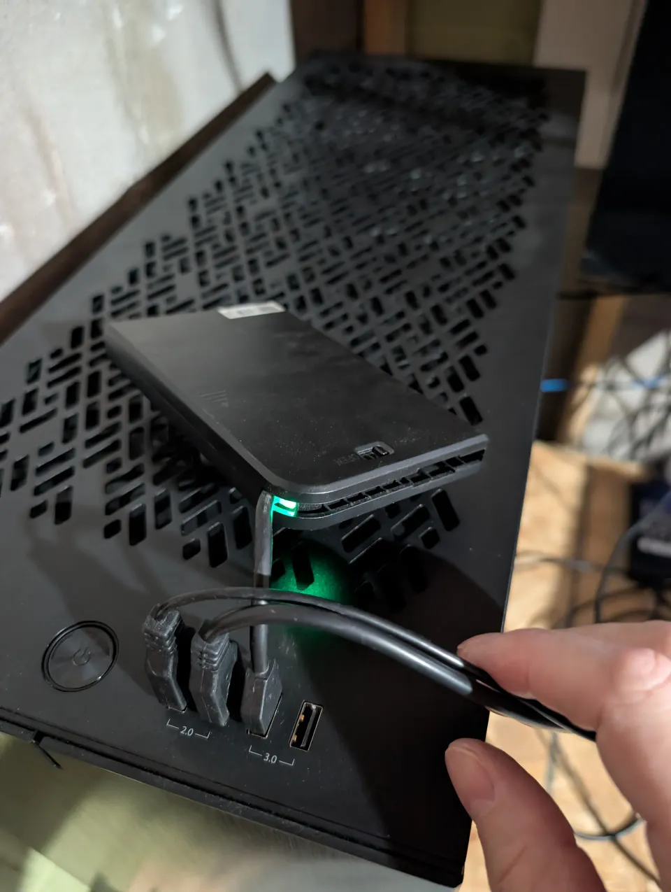 A picture showing the top of my server showing the USB3.0 enclosure connected to a USB3.0 port on the Fractal Design Define 7 XL.